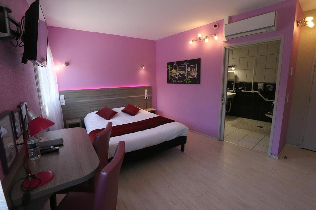 Logis Hotel Centrotel Et Spa Bulles D'Allier Montmarault Bagian luar foto